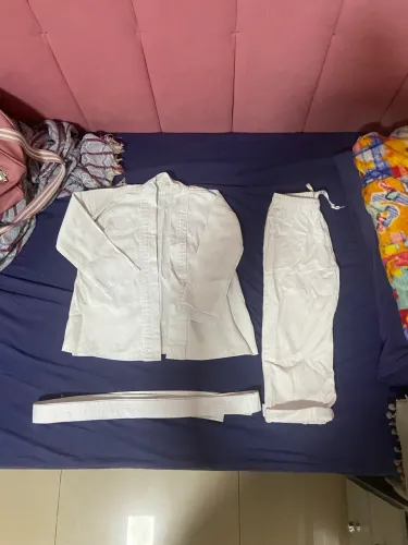 Roupa karatê infantil