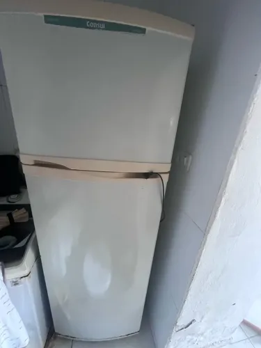 GELADEIRA USADA PRA TROCAR O GÁS, PRA VENDER !