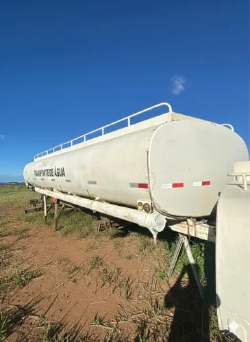 Tanque de 10.000 L