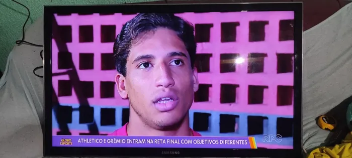 Vendo tv 40 polegadas digital
