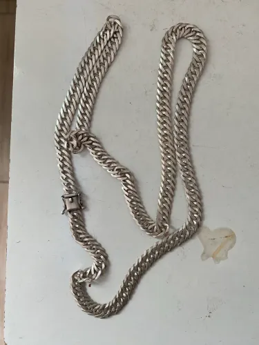 Cordão de prata