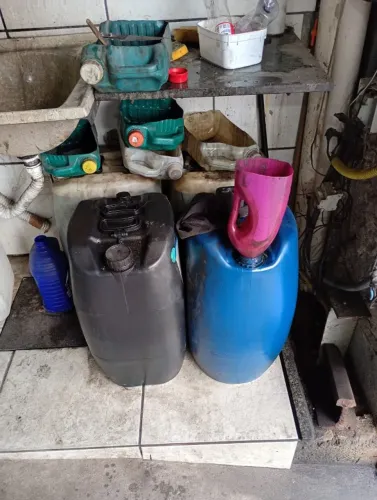 Vendo Óleo de Moto Usado
