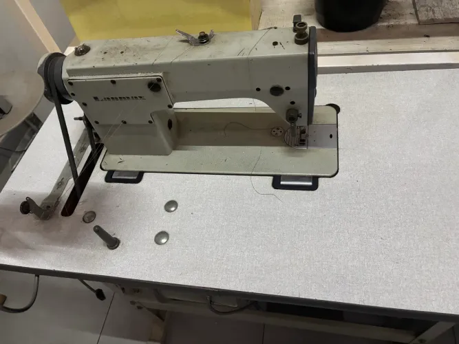 Máquina de costura reta - Lanmax
