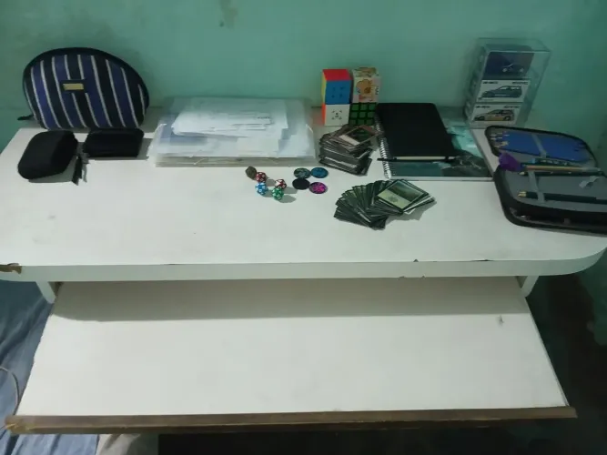 VENDO: BANCADA DE ESTUDOS EM COMPENSADO - ULTRA-RESISTENTE!