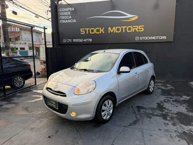 Nissan March S 1.0 16V Flex Fuel 5P 2014