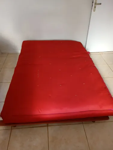 Sofá cama com futon