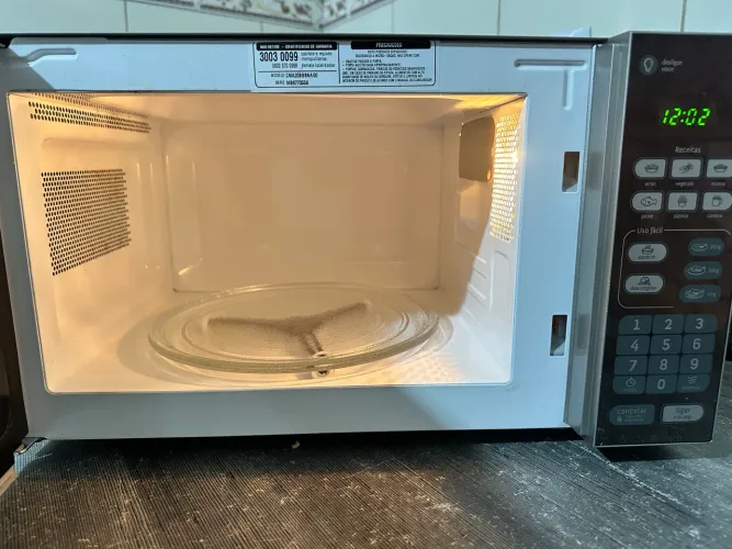 Microondas cônsul 20L