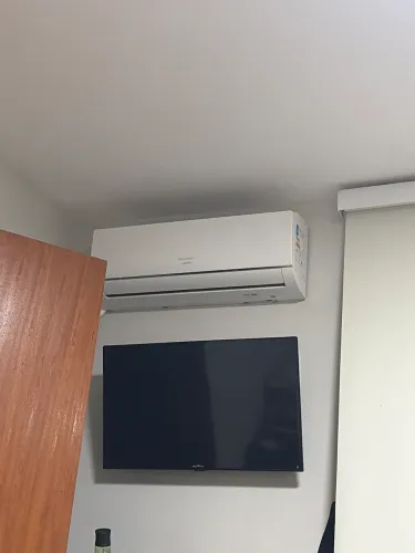 Vendo TV Smart Britania 32 polegadas 