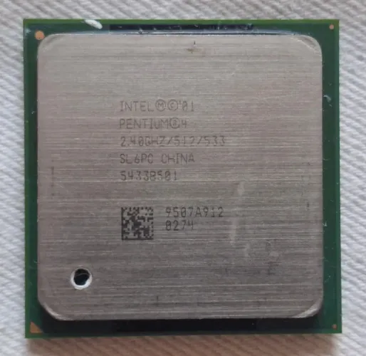 Processador Intel Pentium 4, 2,40 Ghz/512/513 para computador , seminovo.