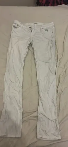 Lacoste calça branca mulher linda estilosa design exclusivo