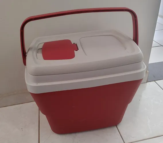 Caixa Termica Cooler 28 Litros