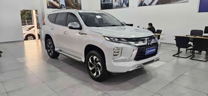 Mitsubishi Pajero Sport HPE-S 2.4 4X4 Diesel AUT 2025