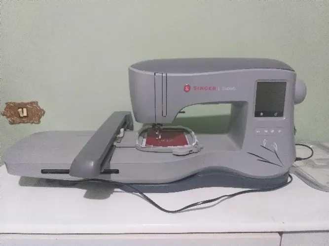 MAQUINA DE BORDAR SUPERB - BASTIDOR 26X15