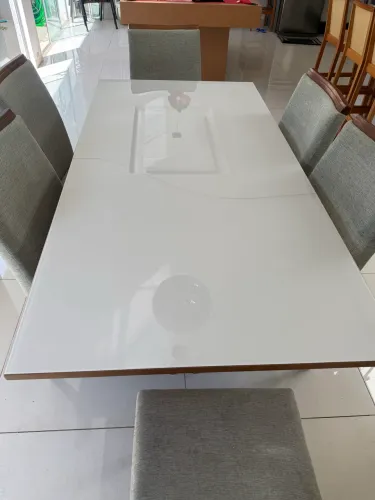 Mesa de Jantar 1,80 x 0,90m com 6 cadeiras com assento 50 cm