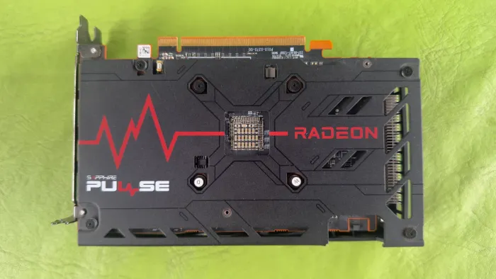 Placa de video AMD Radeon RX 6600 com 8GB de VRAM
