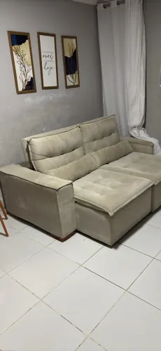 Sofá retrátil e reclinável 2 lugares
