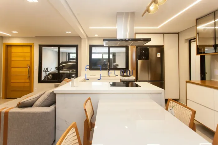 Casa Para Venda Vila Uniao(zona Norte), 2 Quartos, 3 Vagas, 165m²