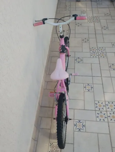 Bicicleta infantil Aro 20 Rosa