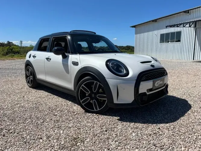 Mini Cooper S 2.0 Turbo 16V 5P Aut. 2024