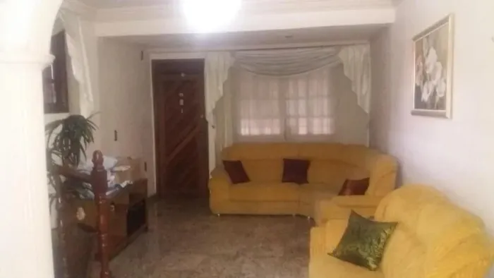 Casa com 3 Quartos e 2 banheiro à Venda, 137m²Vila Bocaina - Mauá, São Paulo