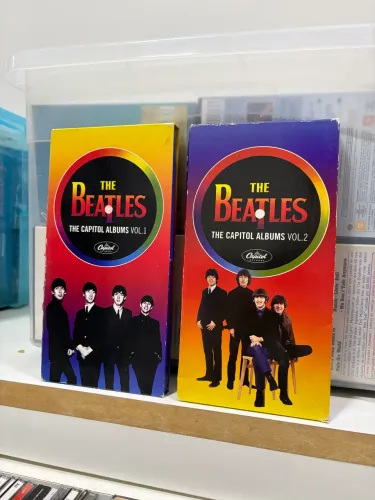 Box The Beatles - The Capitol Albums Vol. 1 e 2 - 8 CDs