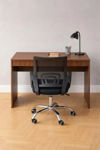 Mesa e cadeira para escritório 