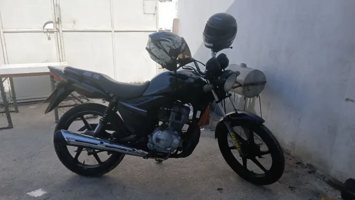 Vendo ou troco FAN 125 2011