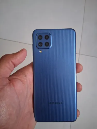 Samsung m22 128gb funciona perfeitamente barato