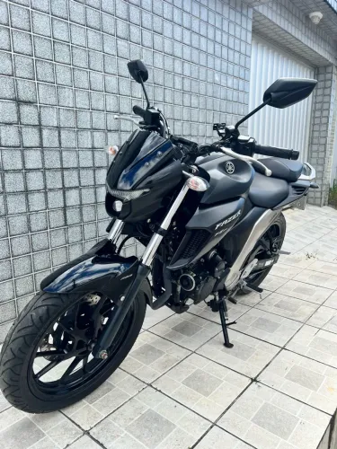 Yamaha FZ25 - 2023