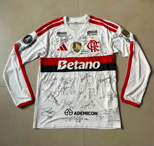 Camisa Flamengo Arrascaeta de Jogo autografada pelo elenco 2026