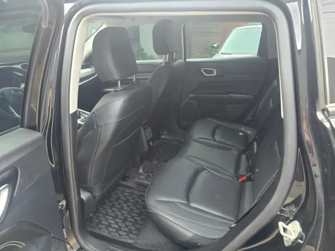 Jeep Compass Long. T270 1.3 TB 4X2 Flex AUT 2024