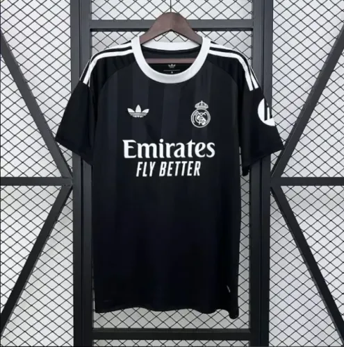 Camisa Real Madrid Edição especial Preta 25/26