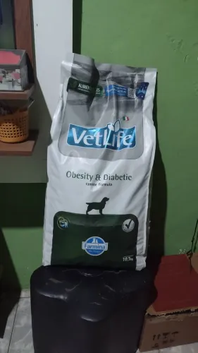 Ração VetLife para cachorro obeso ou diabético
