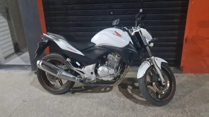 Honda cb300r