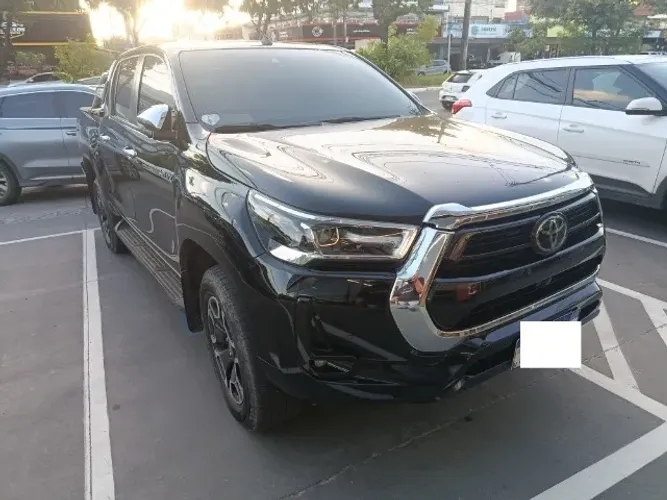 Toyota Hilux CD SRX 4X4 2.8 TDI 16V Diesel Aut. 2022