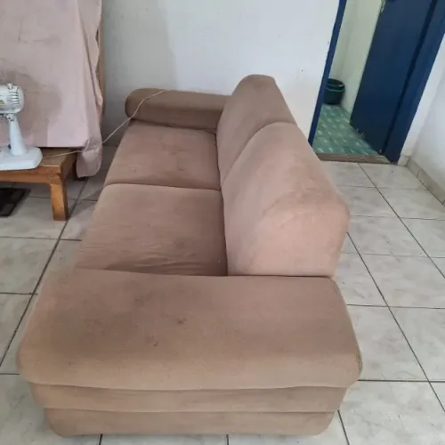 SOFA 3 LUGARES EM OTIMO ESTADO