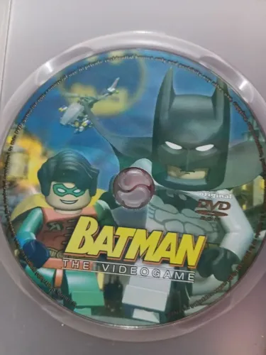 Jogo PS1 LEGO BATMAN: THE VIDEOGAME. ORIGINAL. COM MARCAS DE USO MAS FUNCIONANDO.