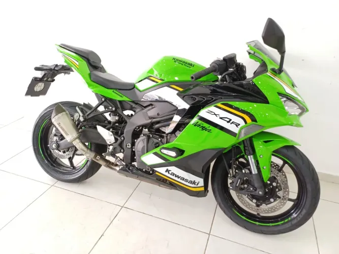 Zx 4R 2025 8mil km
