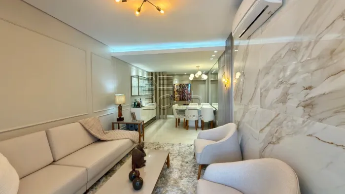 Apartamento 4 dormitórios no Lidia Dirscksen