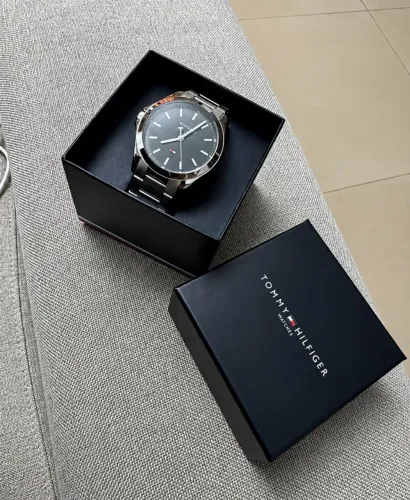 Relógio Tommy Hilfiger Masculino - Aço Prateado