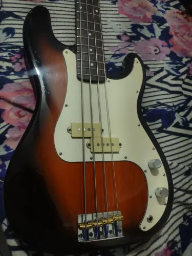 Precission Bass anos 90 4c Giannini Aceito trocas 