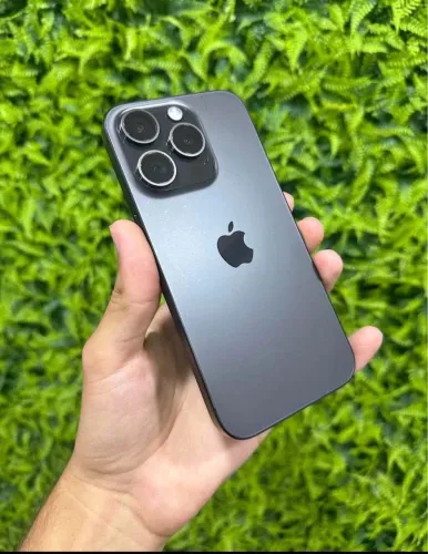 iPhone 14 Pro Max só fica o chip virtual. Bateria 76% 128 gb todo original