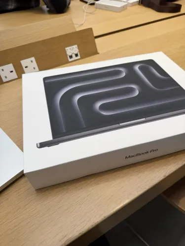 Mac Pro M5 1TB/16GB 14?