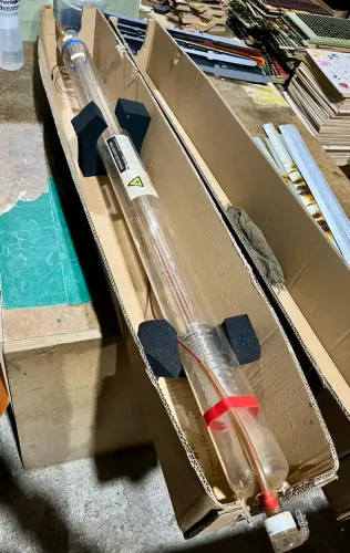 Tubo Laser CO? 100W ou Mais para Máquina de Corte e Gravação
