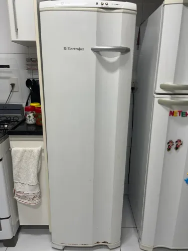 FREEZER SUPER FROST FREE FFE 24 ELETROLUX