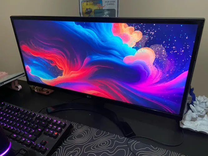 Vende-se Monitor Ultrawide LG