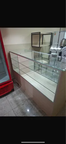 Vitrine Expositor de loja e balcão individual 