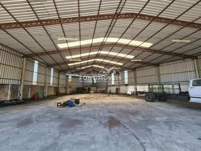 Galpão na Av. Brasil/RJ com 1.800m² - Fontimoveis