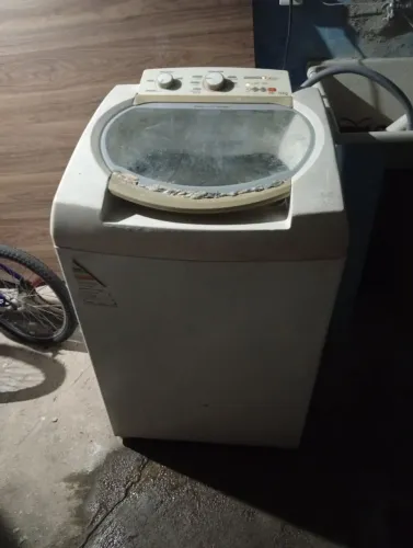 Máquina de lavar roupa Brastemp ative 11 kilos funcionando perfeitamente faz todas as (127