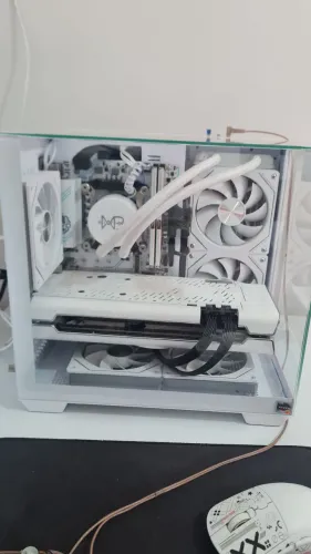 PC Gamer Branco